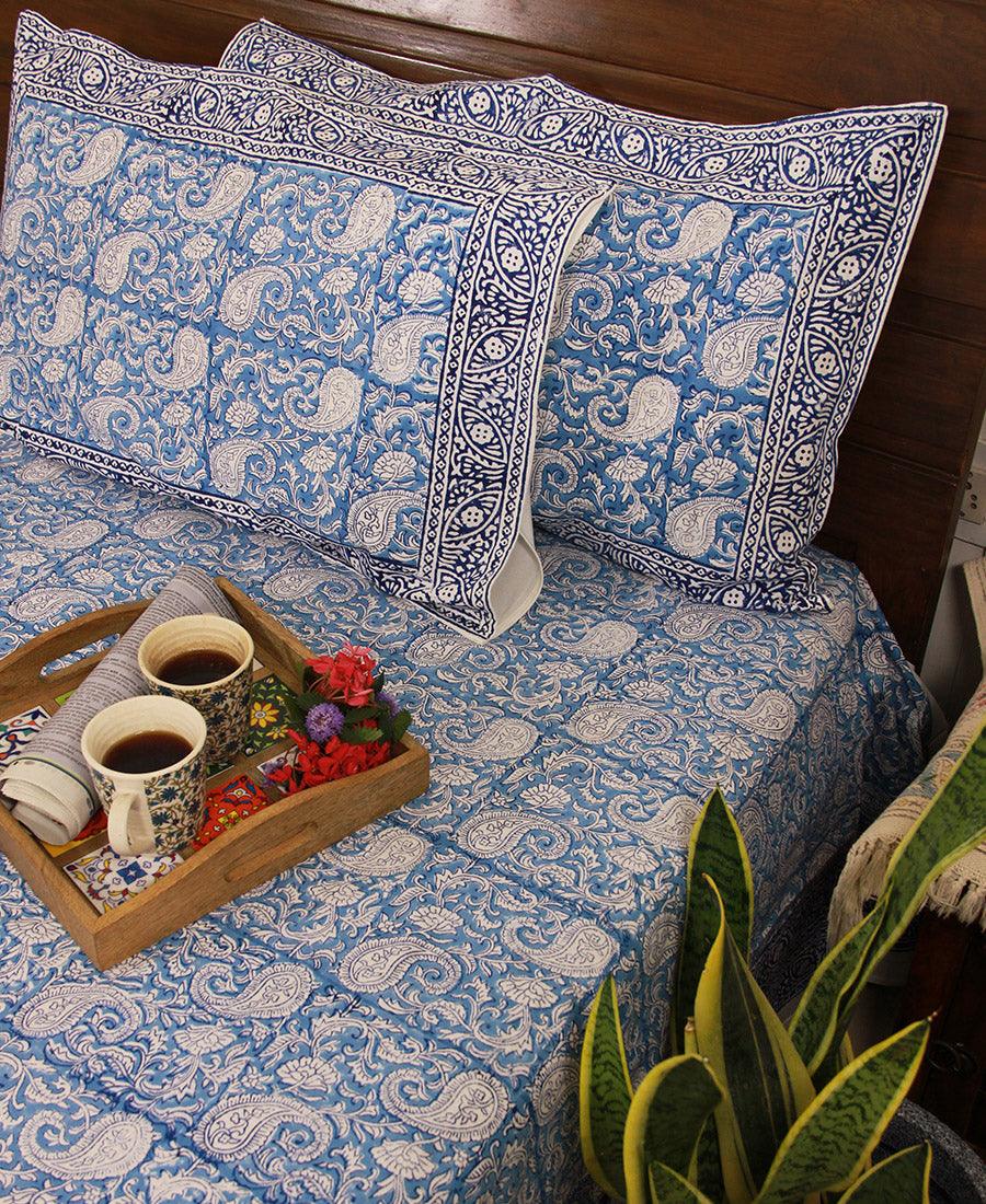 Blue Paisley ka Gulistaan Hand Block Bedsheet with 2 Pillow Cover Set - 280TC