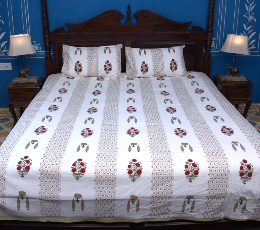 Red & Green Gulzar Hand Block Bedsheet with 2 Pillow Cover Set - 220TC