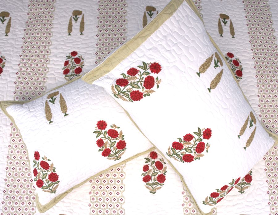 Red & Green Gulzar Hand Block Quilted Bedcover