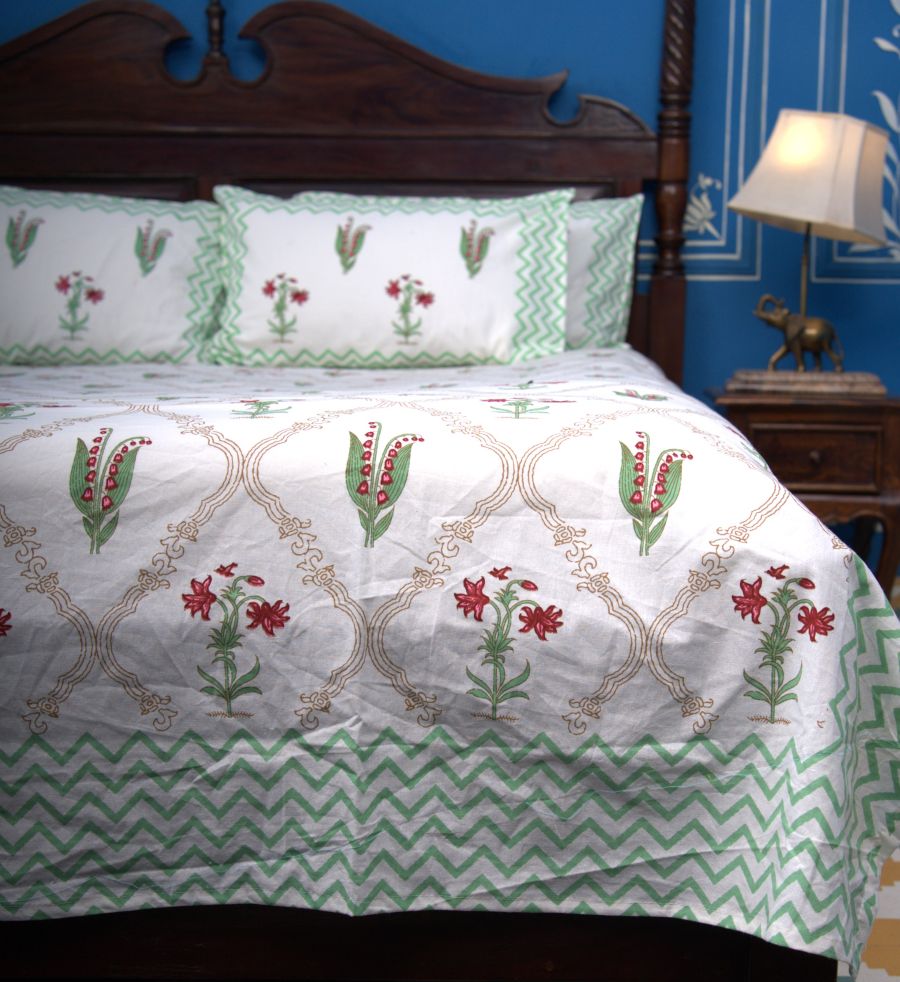 Light Green & Red Lilly Flower Hand Block Bedsheet with 2 Pillow Cover Set - 220TC