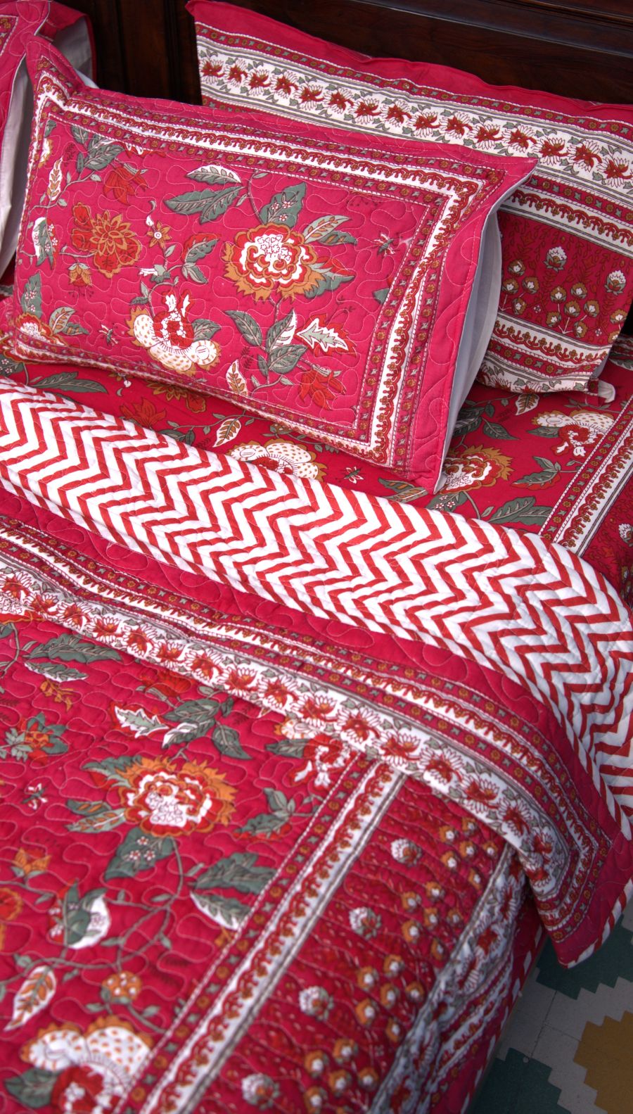 Royal Red Mughal Bedsheet & Dohar Set – Hand Block Printed