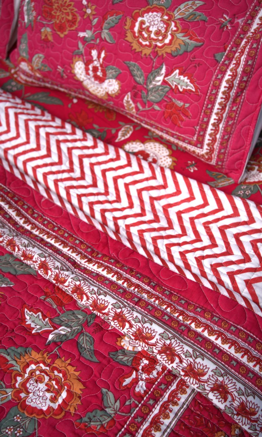 Royal Red Mughal Bedsheet & Dohar Set – Hand Block Printed
