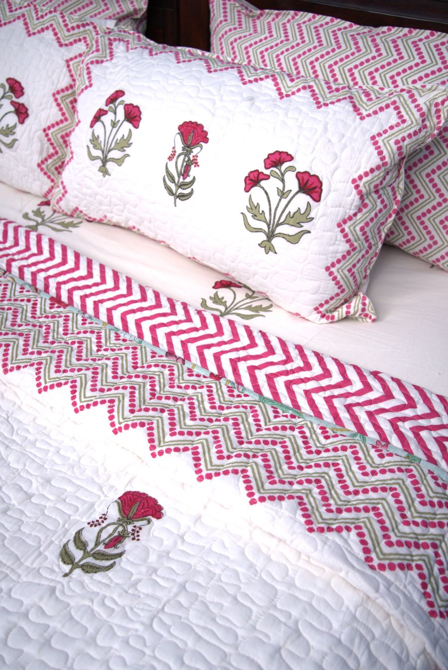 Pink & Red Carnation Hand Block Quilted Bedcover