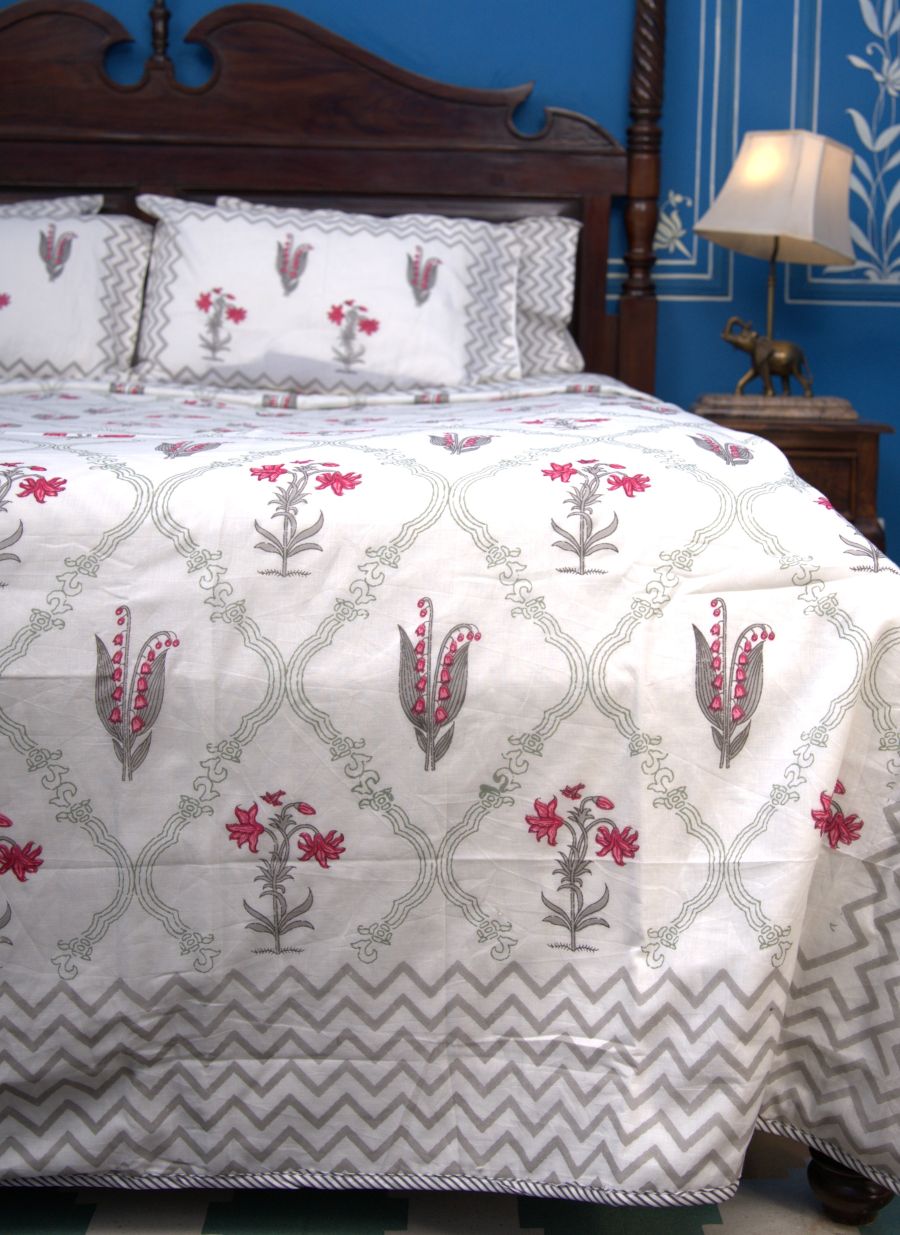 Red & Grey Lilly Flower Bedsheet & Dohar Set – Hand Block Printed