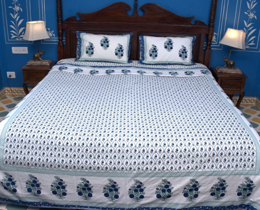 Blue Small Flower Butta Bedsheet & Dohar Set – Hand Block Printed