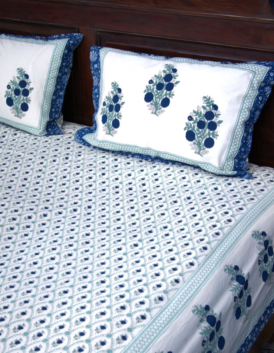 Blue Small Flower Butta Hand Block Bedsheet with 2 Pillow Cover Set - 220TC