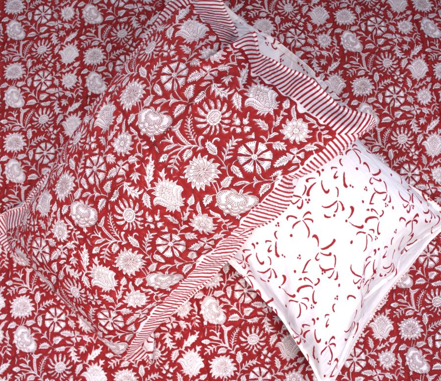 Red Floral Hand Block Bedsheet with 2 Pillow Cover Set - 400TC