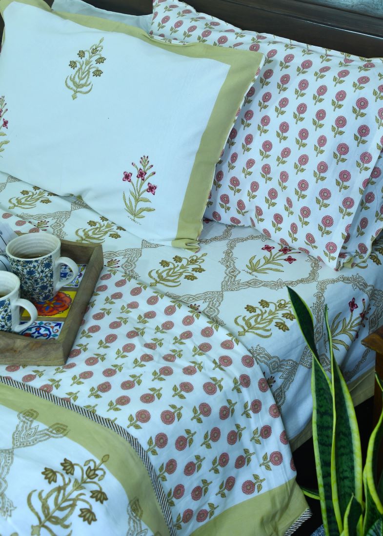 Red & Yellow Lilly Mughal Jaal  Bedsheet & Dohar Set – Hand Block Printed