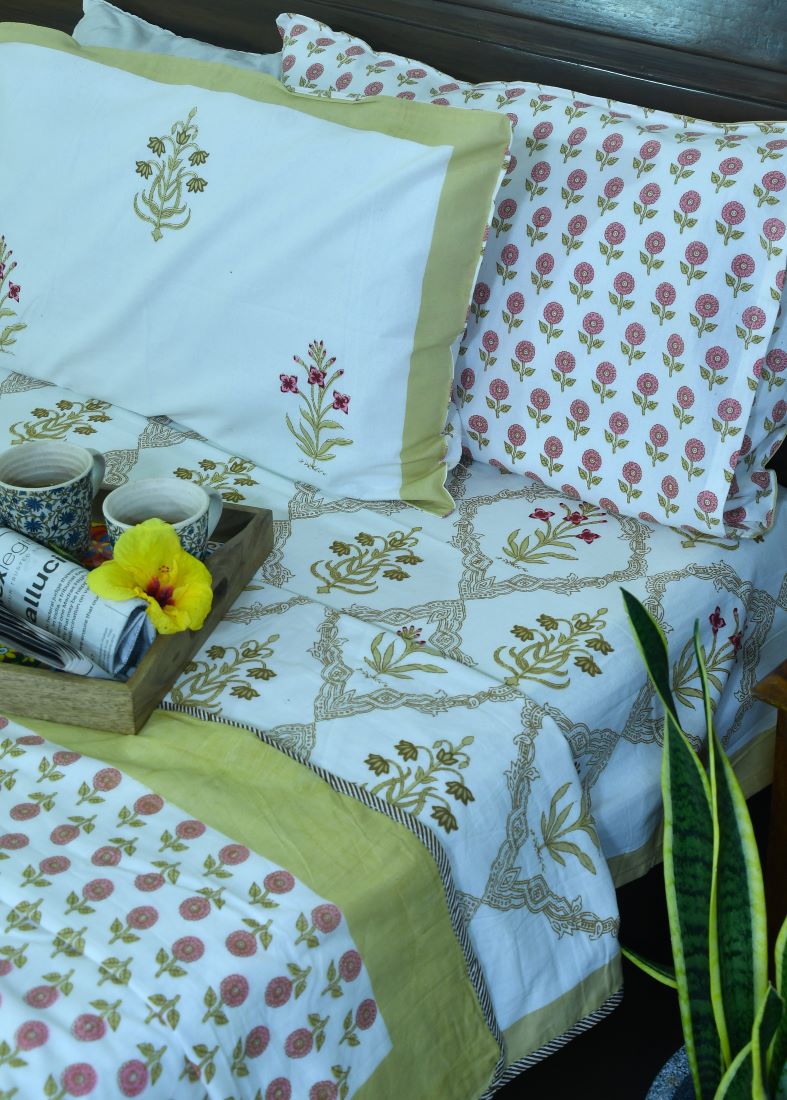 Red & Yellow Lilly Mughal Jaal  Bedsheet & Dohar Set – Hand Block Printed