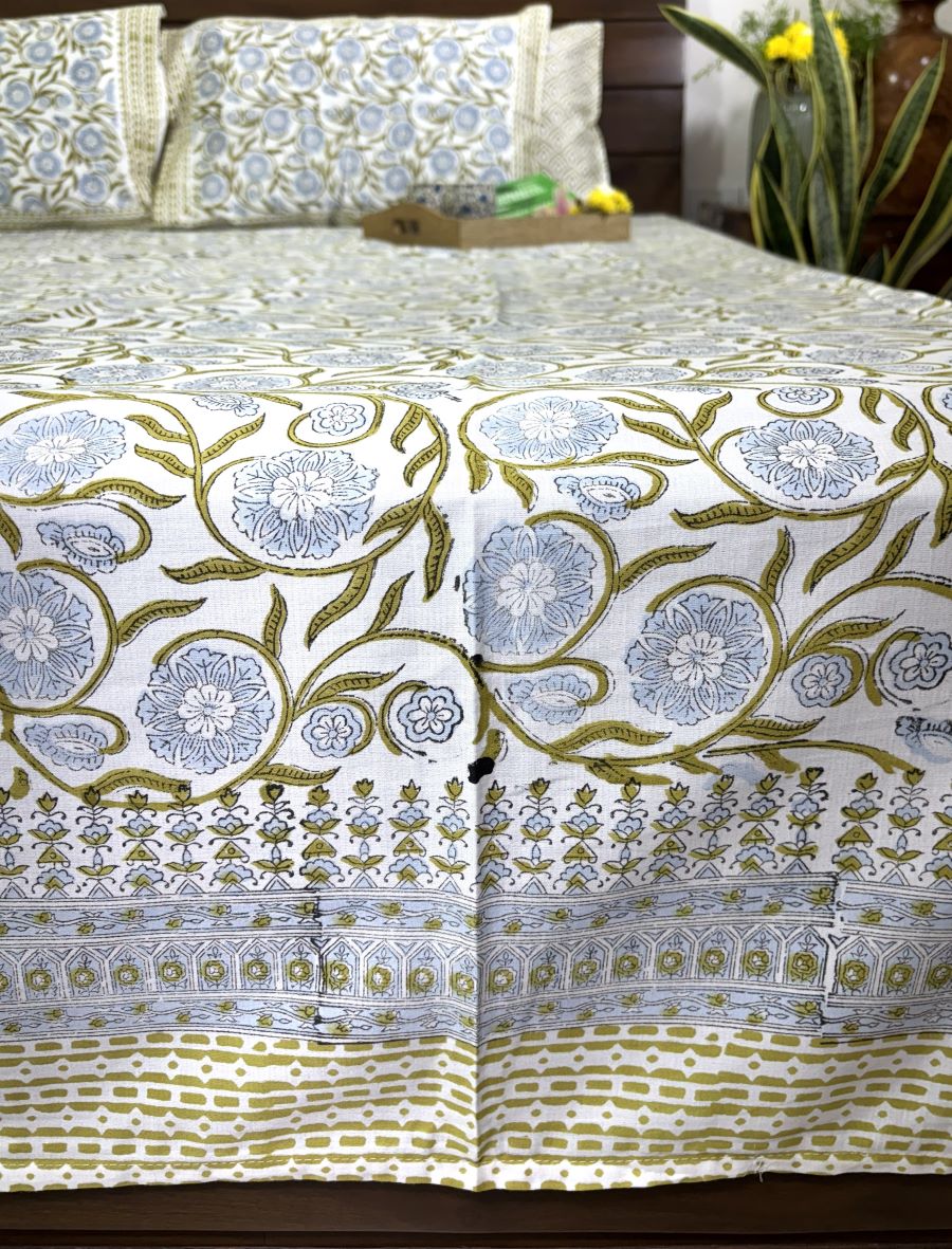 Green Flower Jaal Patterns Hand Block Bedsheet with 2 Pillow Cover Set - 400TC