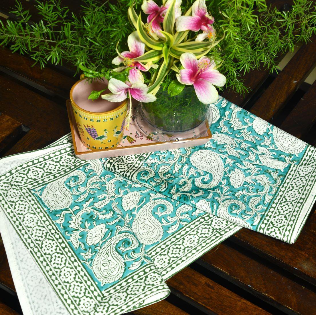 Green Paisley ka Gulistaan Hand Block Cotton Canvas Table Runner