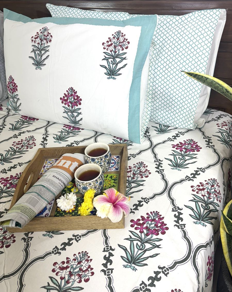 Pink Lilly Motif Jaal  Hand Block Bedsheet with 2 Pillow Cover Set - 220TC