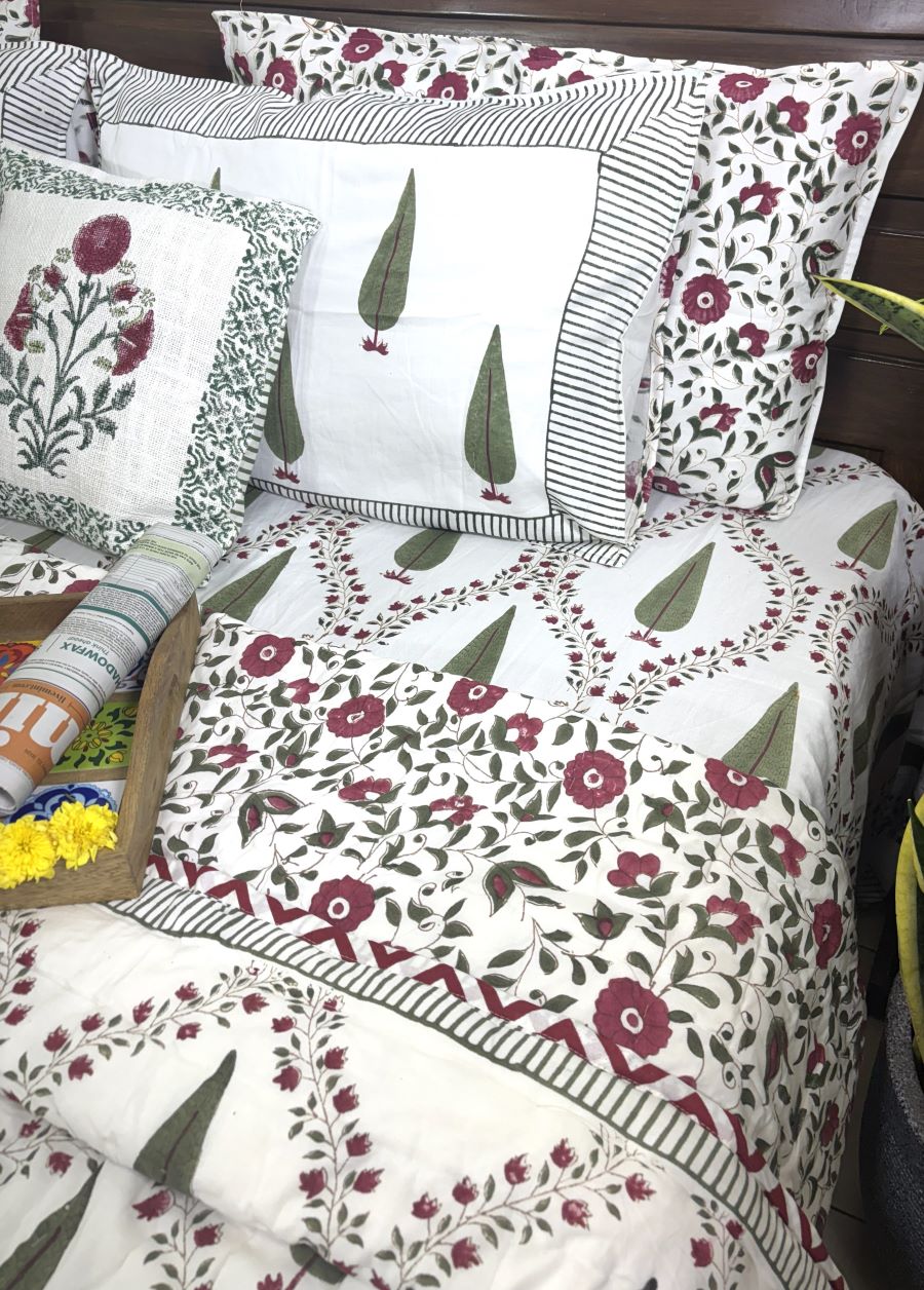 Green & Maroon Tree of Life Patterns Hand Block Bedsheet & Quilt/ Razai Set - Hand Block Printed