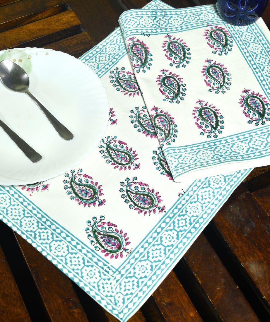 Rangeen Paisley Hand Block Cotton Canvas Table Runner & Mat Set