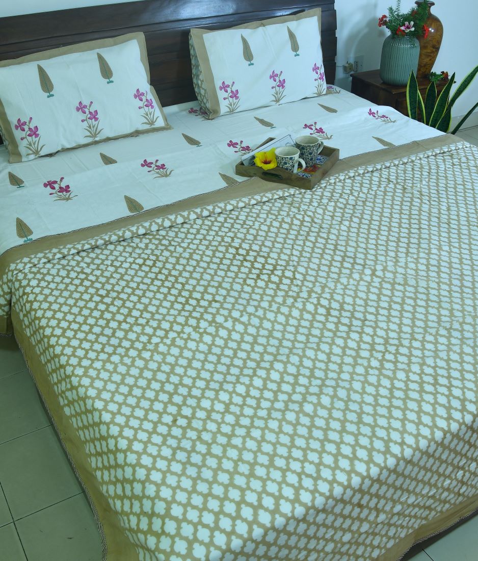 Pink Lilly Gulbahaar Jaal Bedsheet & Dohar Set – Hand Block Printed
