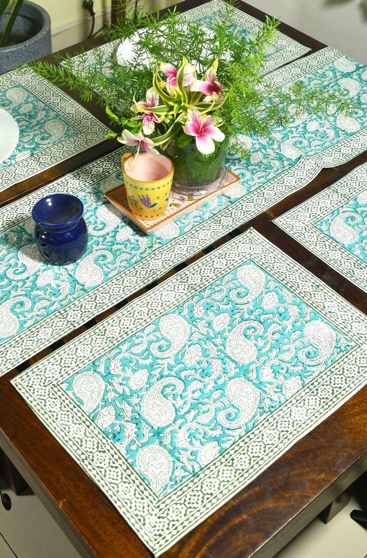 Green Paisley ka Gulistaan Hand Block Cotton Canvas Table Runner & Mat Set
