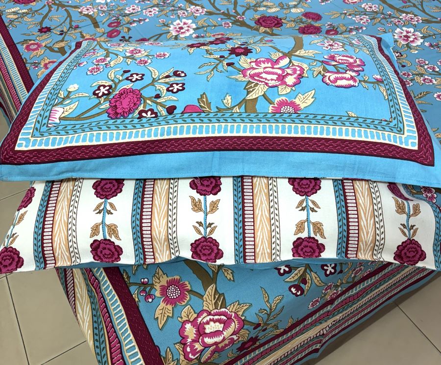 Morning at the Mughal Gardens Hand Block Bedsheet with 2 Pillow Cover Set - 220TC