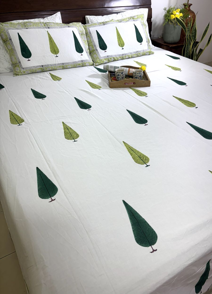 Gree Tree Motif  Hand Block Bedsheet with 2 Pillow Cover Set - 400TC
