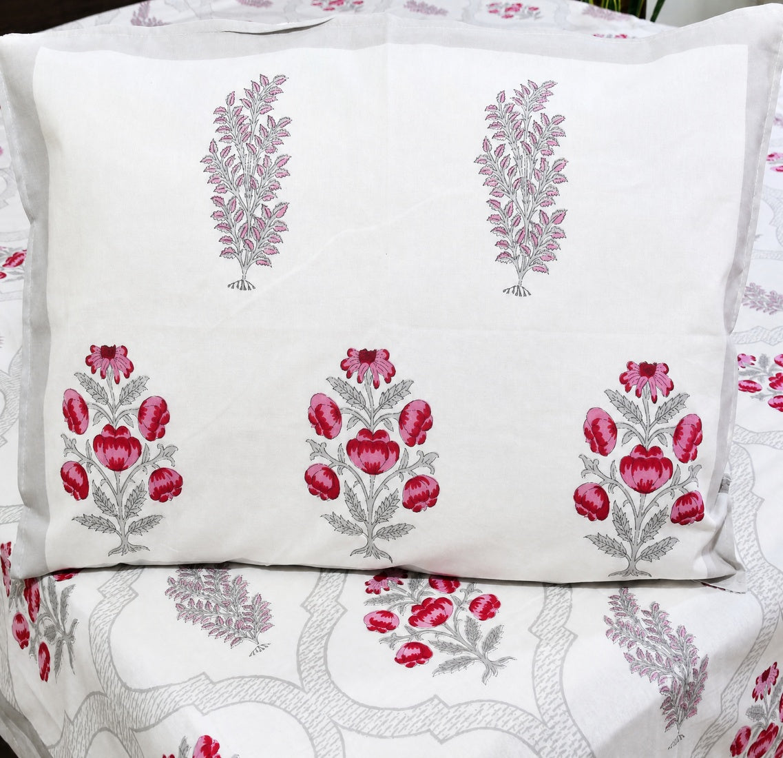 Pink Flower Hand Block Bedsheet with 2 Pillow Cover Set - 220TC