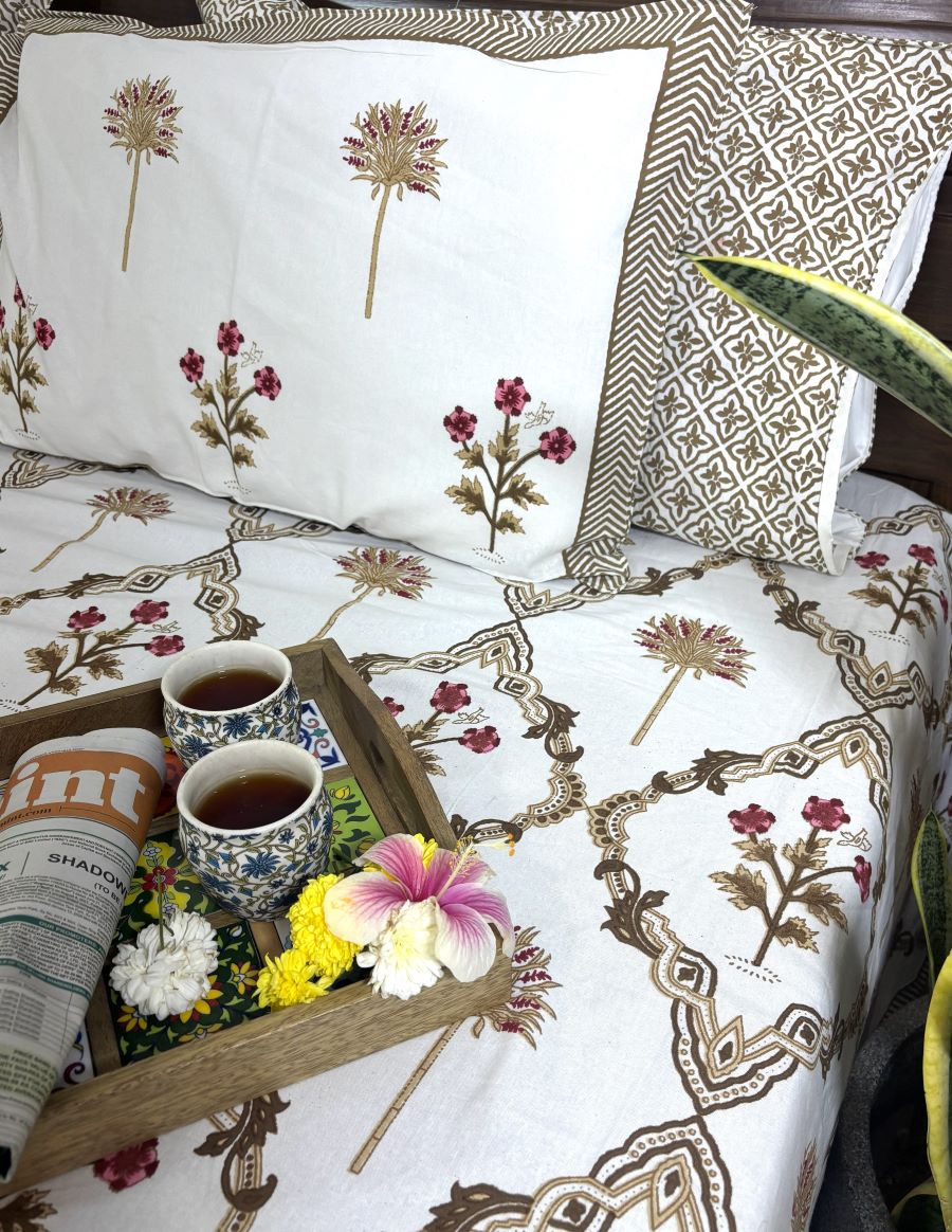 Brown Lilly Flower Jaal  Hand Block Bedsheet with 2 Pillow Cover Set - 220TC