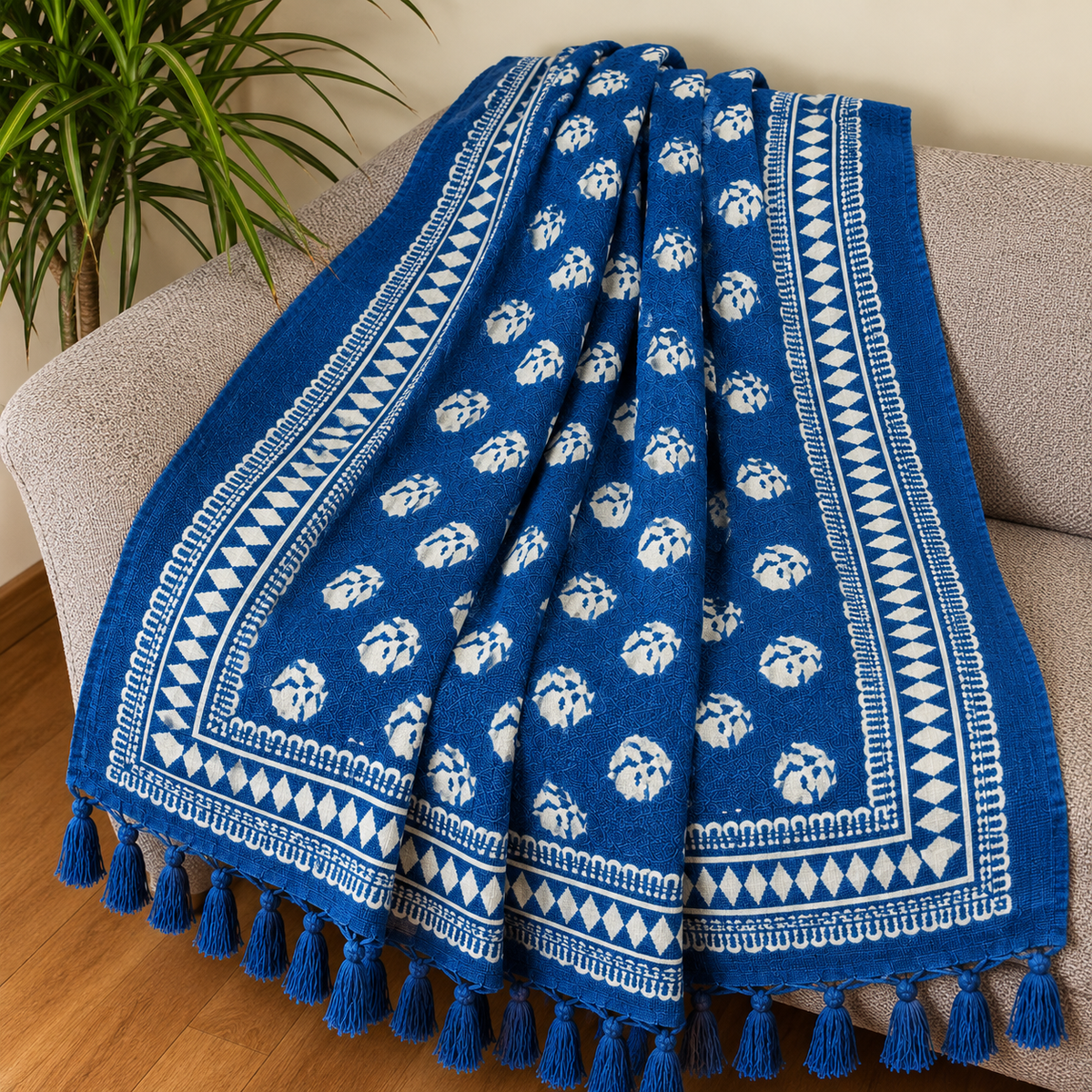 Blue & White Floral Buti Jute Fabric Hand Block Sofa Throw