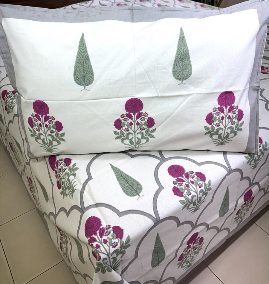 Pink Gulbahar Sunflower Hand Block Bedsheet with 2 Pillow Cover Set - 220TC