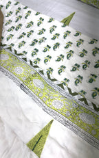 Green Tree Motif Patterns Hand Block Quilt/ Razai