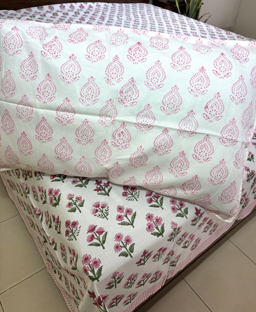 Pink Small Butta Patterns Hand Block Bedsheet with 2 Pillow Cover Set - 400TC
