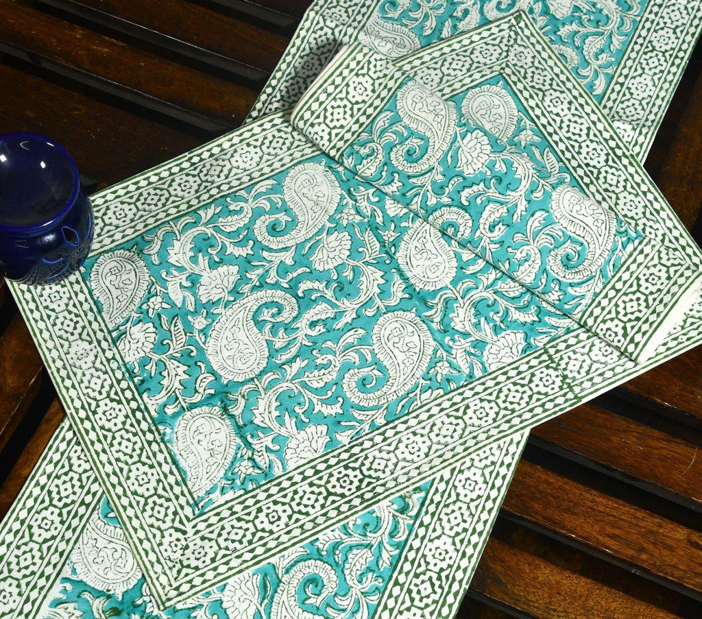 Green Paisley ka Gulistaan Hand Block Cotton Canvas Table Runner & Mat Set