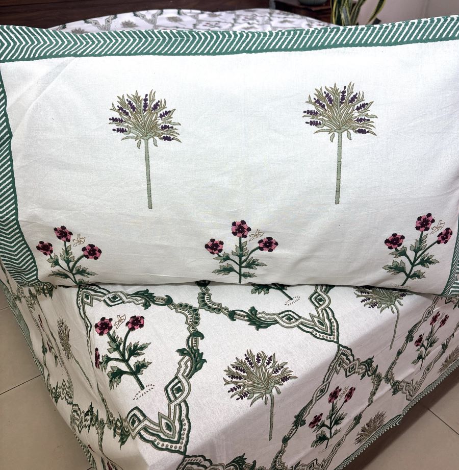 Green Lilly Flower Jaal  Hand Block Bedsheet with 2 Pillow Cover Set - 220TC
