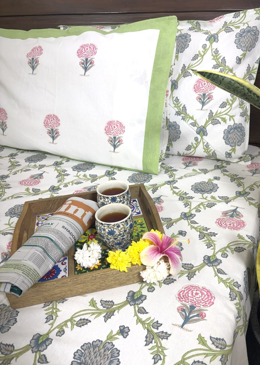 Jacobean floral Pink & Grey Hand Block Bedsheet with 2 Pillow Cover Set - 220TC