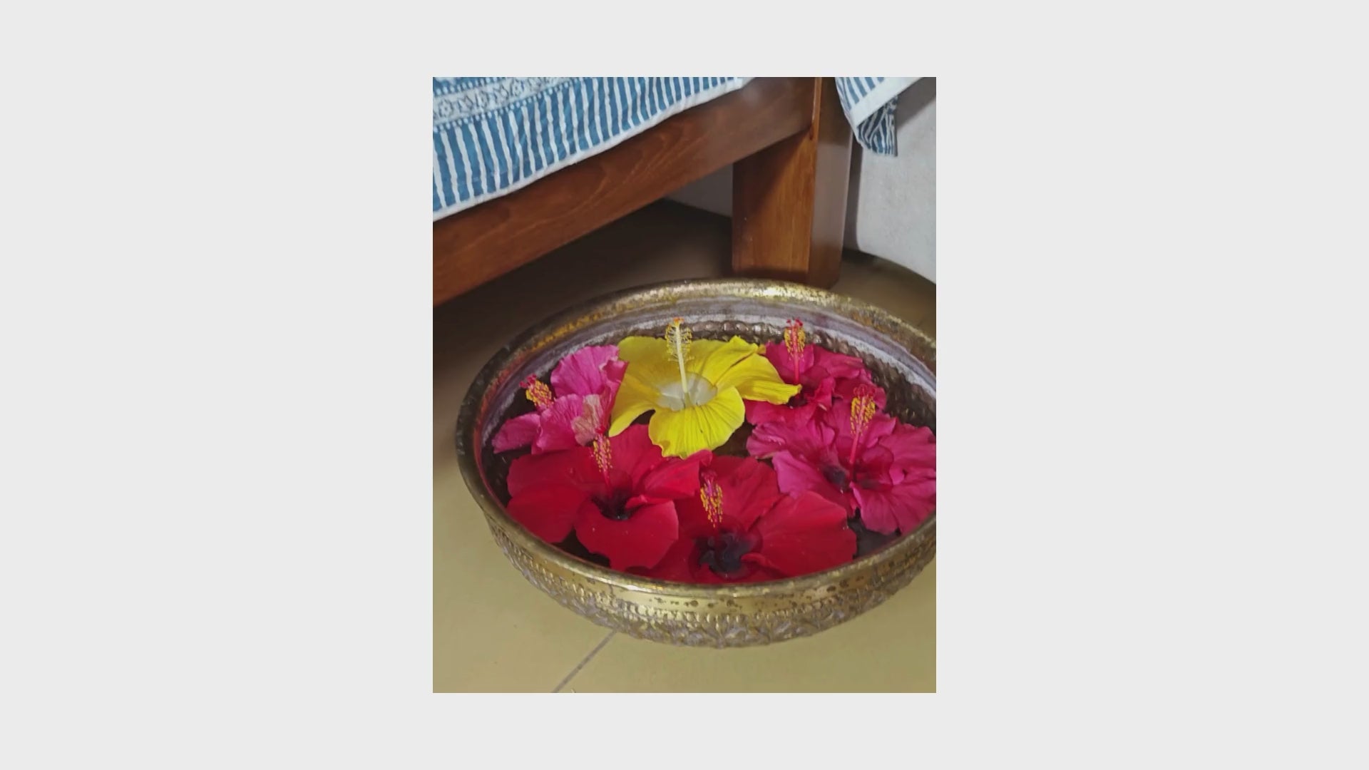 Blue Jaali Hand Block Bedsheet with 2 Pillow Cover Set - 220TC