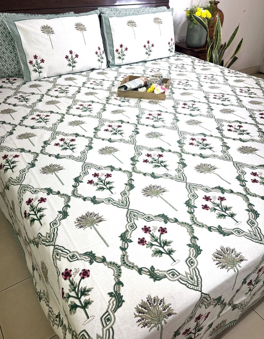Green Lilly Flower Jaal  Hand Block Bedsheet with 2 Pillow Cover Set - 220TC