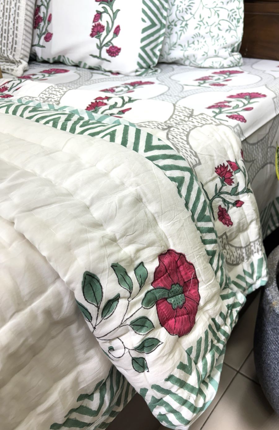 Deep Pink Carnation Flower Patterns Hand Block Quilt/ Razai