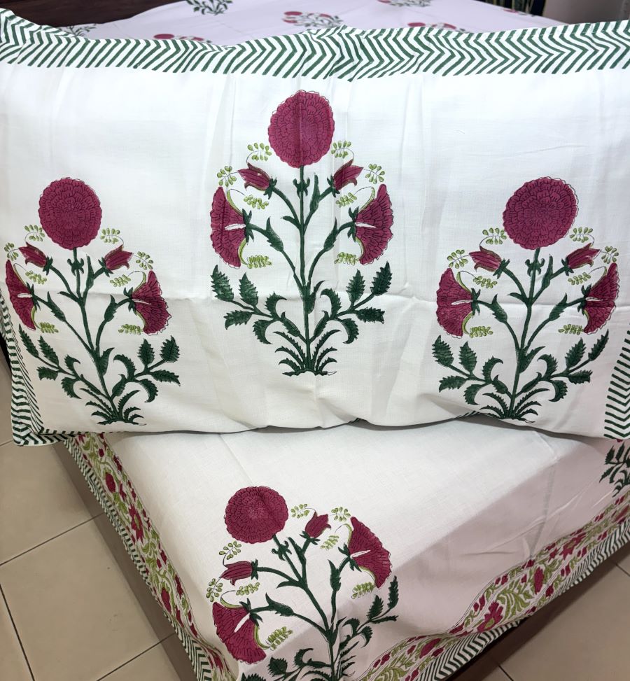 Red & Green Sunflower Patterns Hand Block Bedsheet with 2 Pillow Cover Set - 400TC