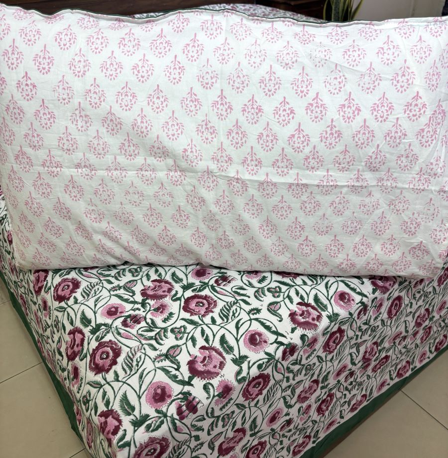 Maroon, Pink & Green Floral Patterns Hand Block Bedsheet with 2 Pillow Cover Set - 400TC